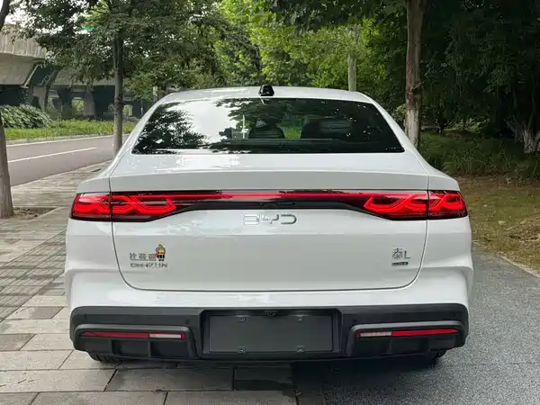 BYD Qin L 2025