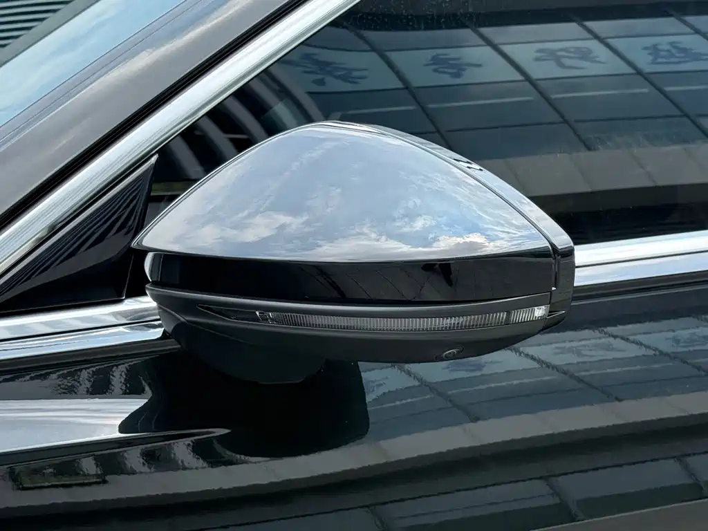 Audi A6L 2023 — фото 11