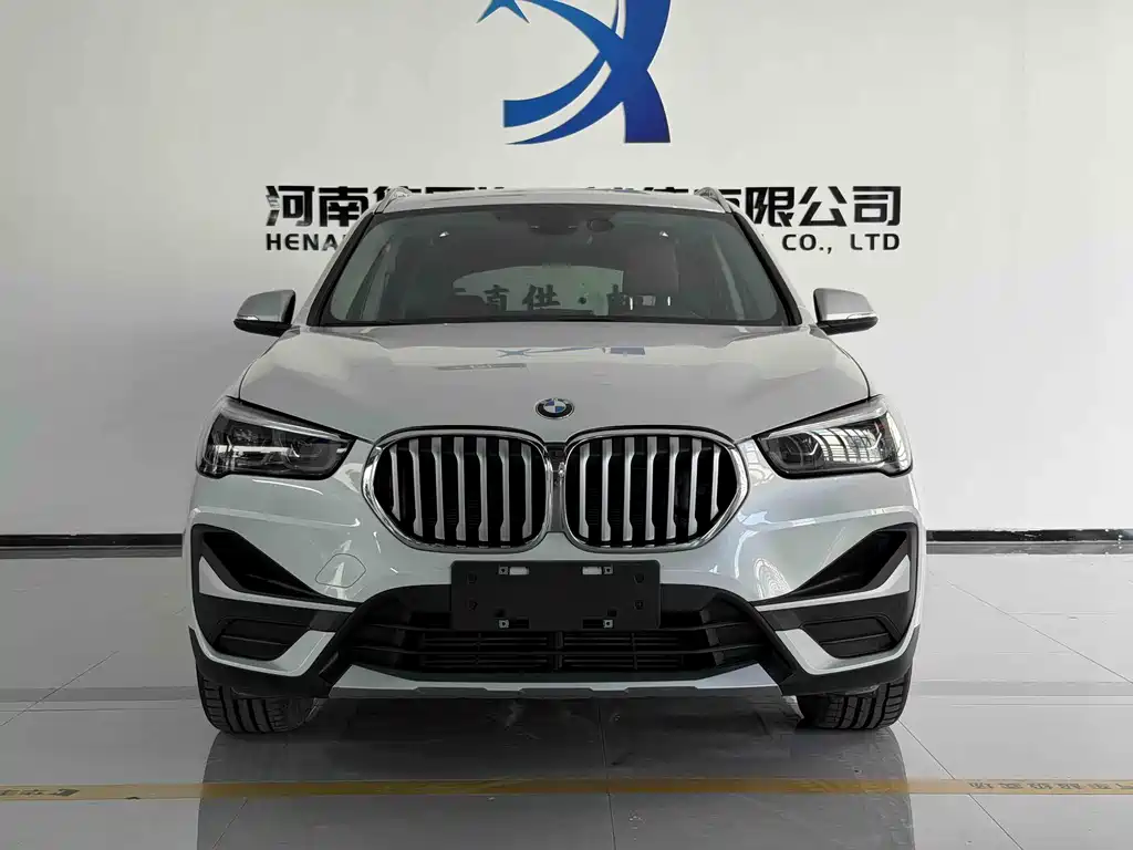BMW X1 2022 — фото 12