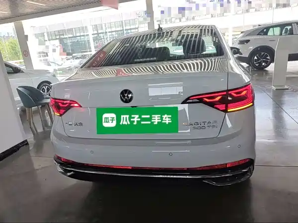 Volkswagen Sagitar 2023