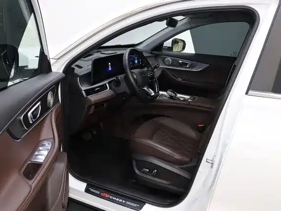 Chery Tiggo 8 PRO 2023 — фото 8