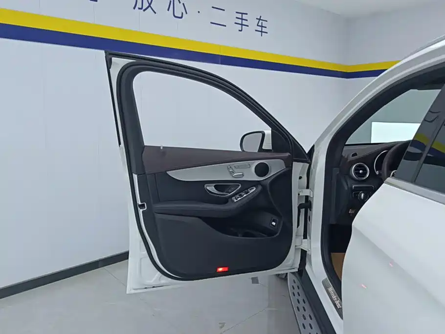 Mercedes-Benz GLC 2022