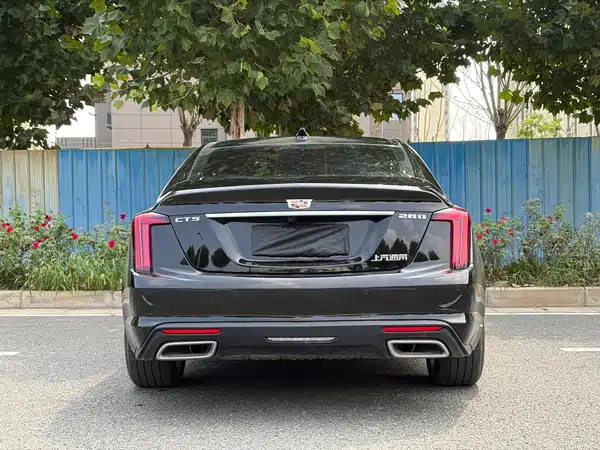 Cadillac CT5 2026