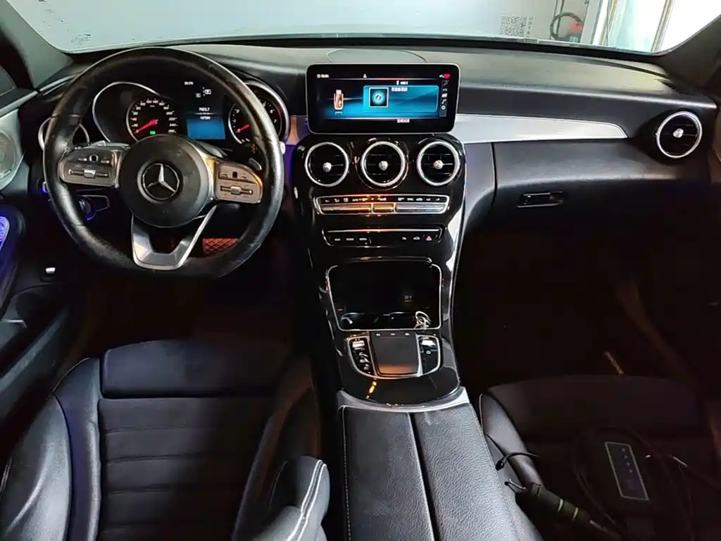 Mercedes-Benz C-Class 2019 — фото 10