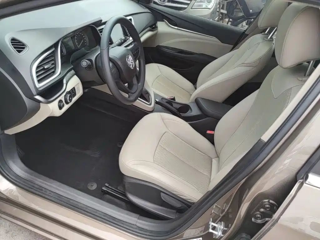 Buick Excelle GT 2016 — фото 15