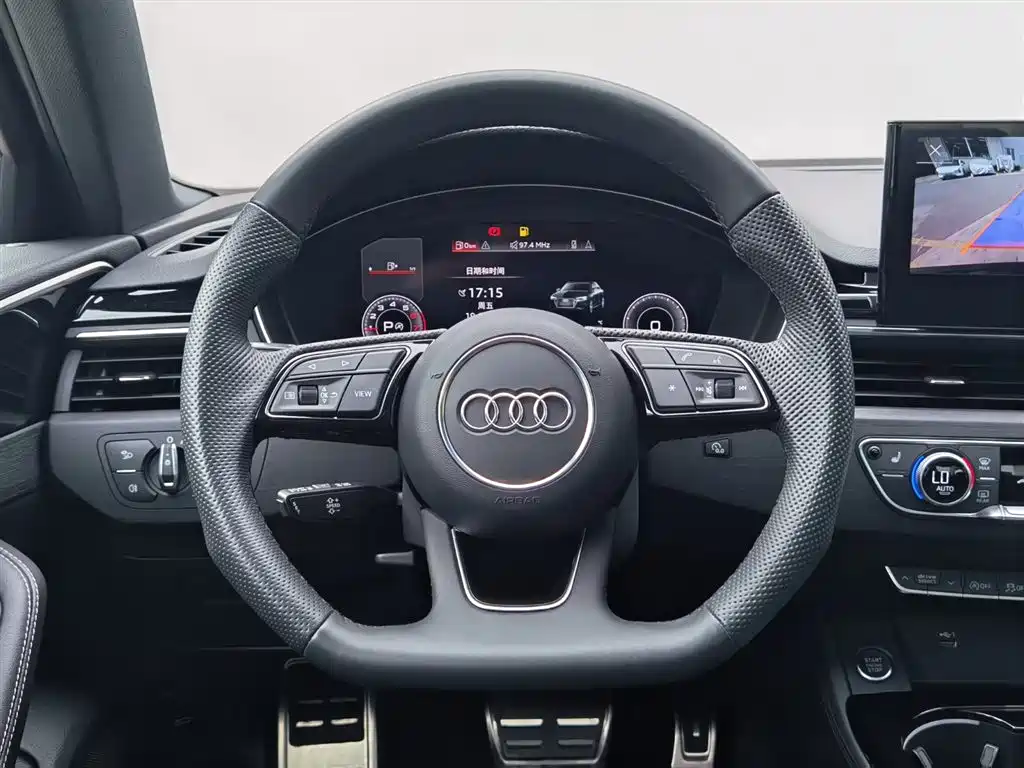 Audi A4L 2024 — фото 15