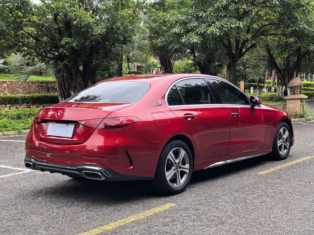Mercedes-Benz C-Class 2022