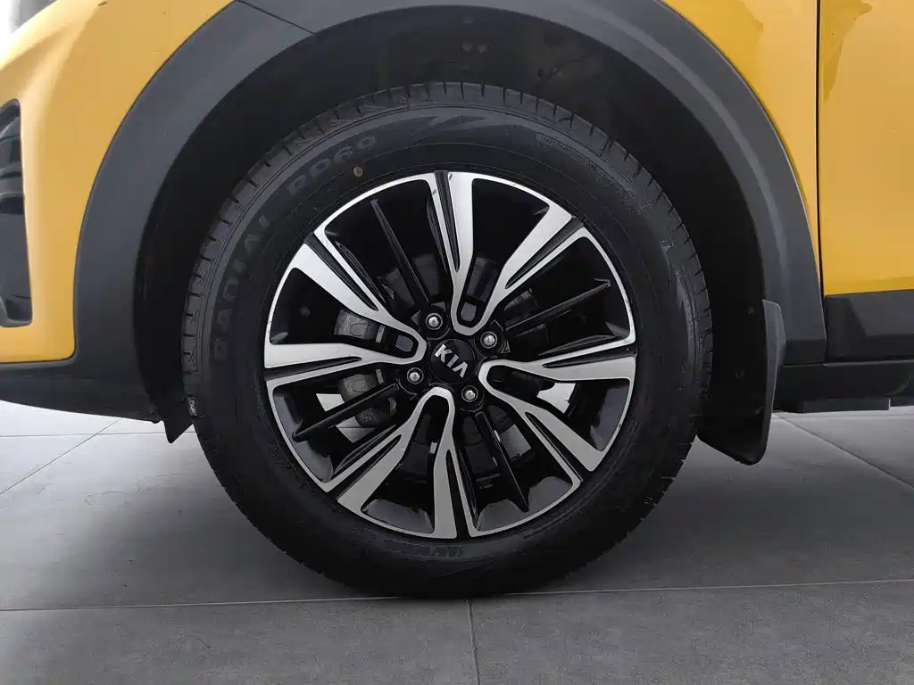 Kia KX1 2019 — фото 17