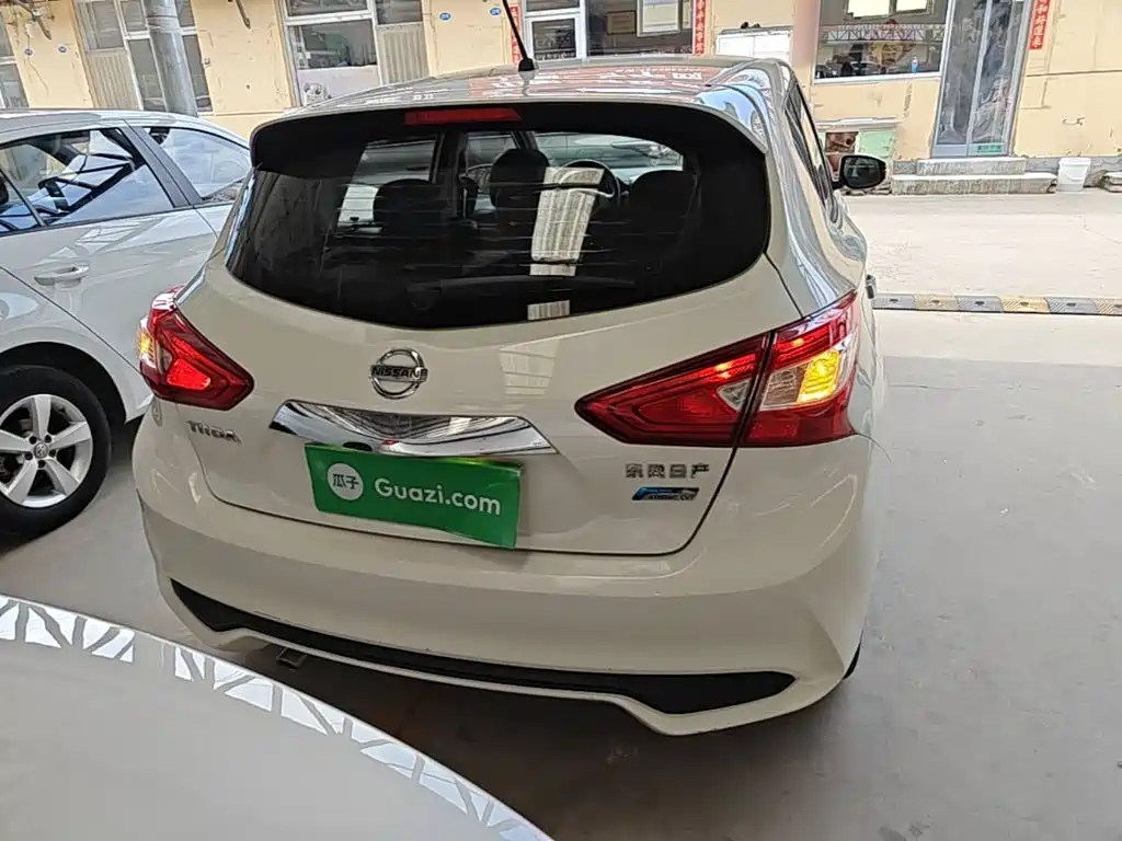 Nissan Tiida 2017