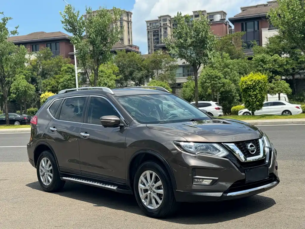Nissan X-Trail 2017 — фото 3