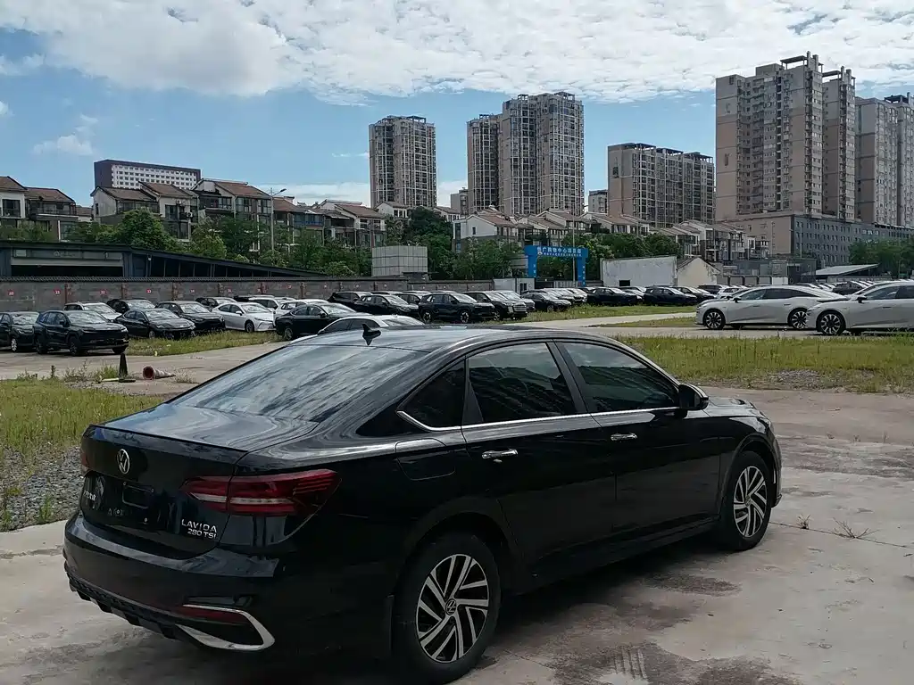 Volkswagen Lavida 2022