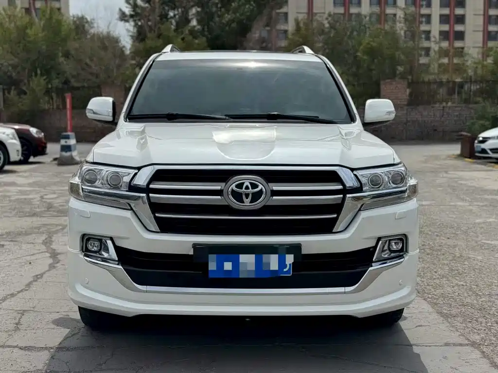 Toyota Land Cruiser 2015 — фото 2