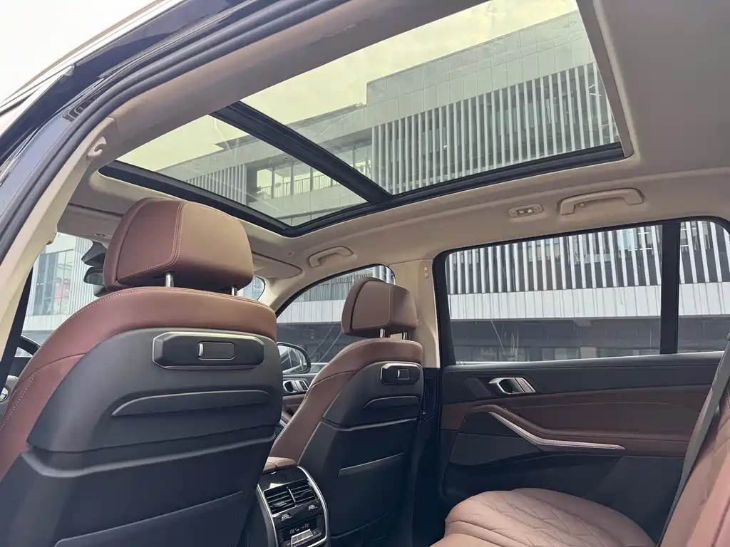 BMW X7 2023 — фото 11