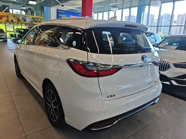 BYD Song MAX 2018