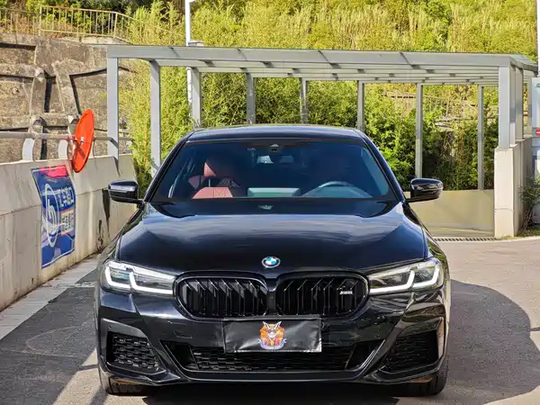 BMW 5 Series 2024