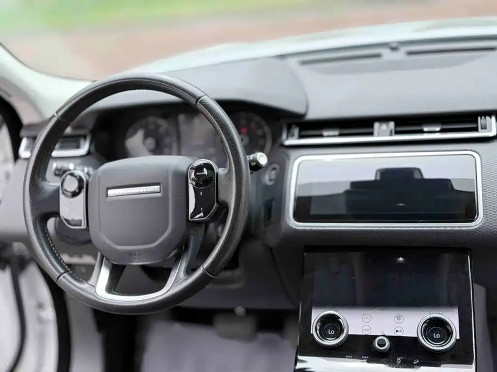 Land Rover Velar 2018 — фото 13