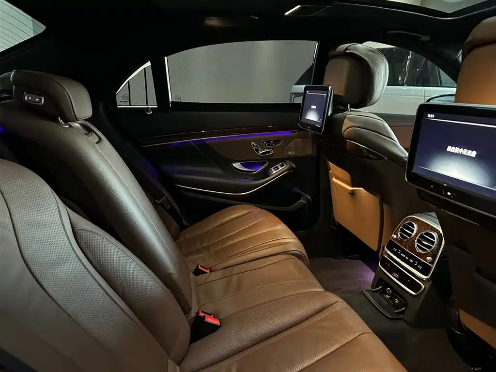 Mercedes-Benz S-Class 2015 — фото 11