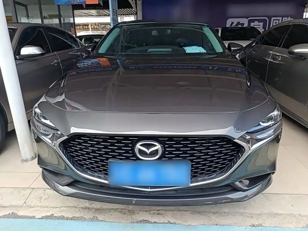 Mazda 3 Axela 2023