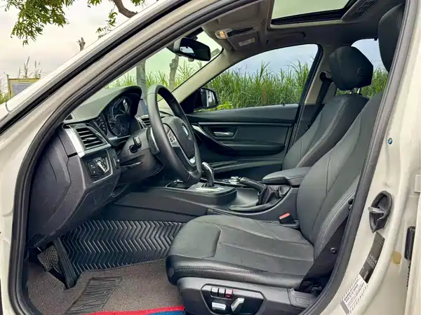 BMW 3 Series 2017