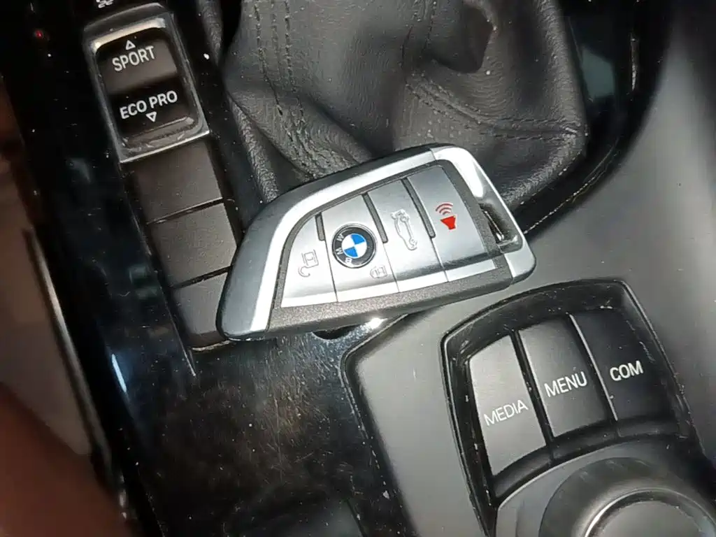 BMW X1 2018 — фото 9