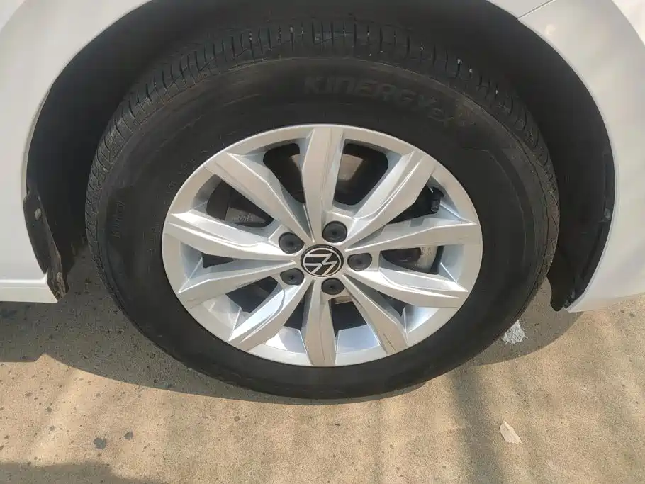 Volkswagen Polo 2021