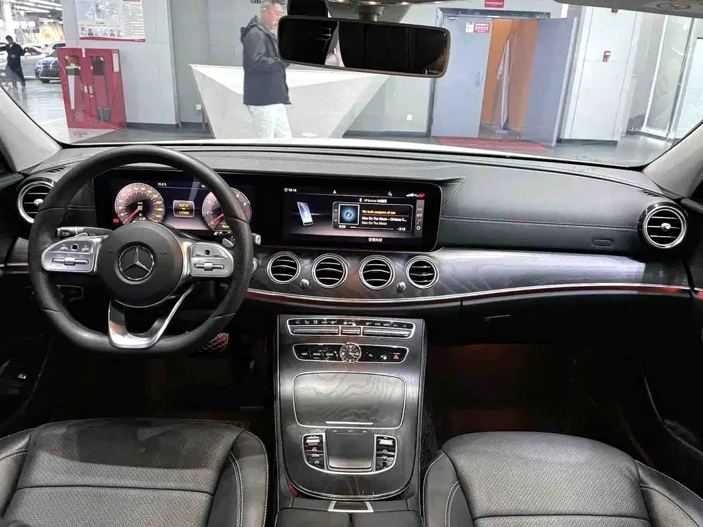 Mercedes-Benz E-Class 2019
