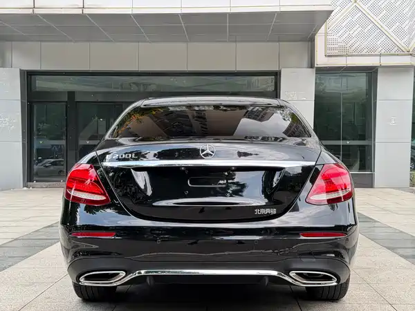 Mercedes-Benz E-Class 2018