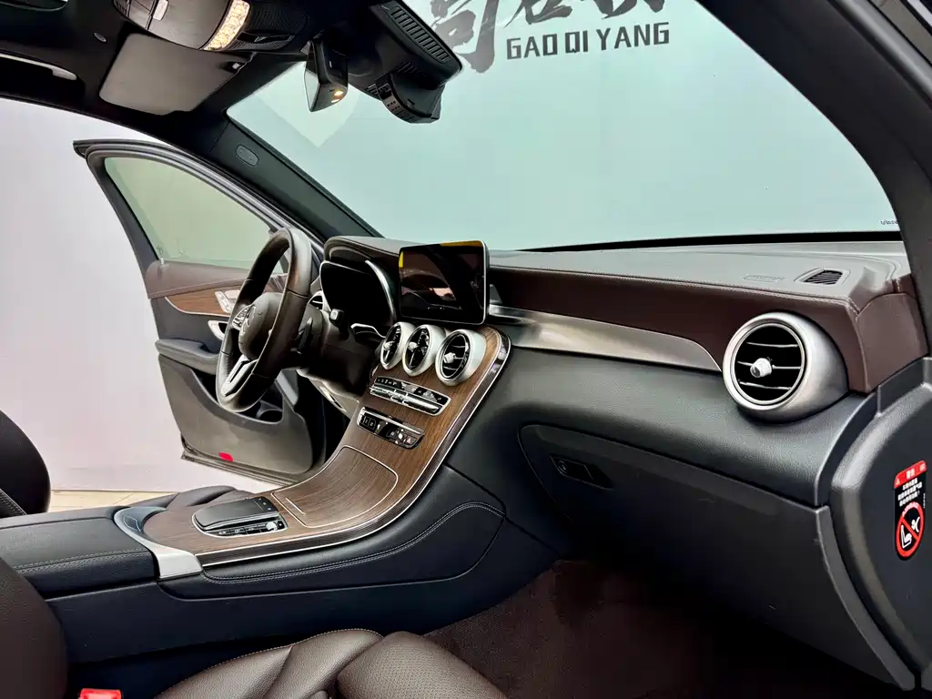 Mercedes-Benz GLC 2022 — фото 16