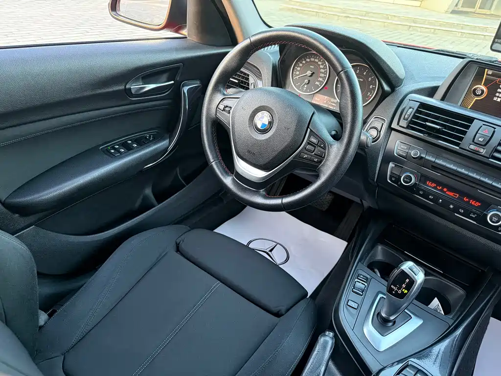 BMW 1 Series 2013 — фото 15