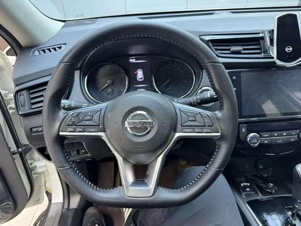 Nissan X-Trail 2023 — фото 15