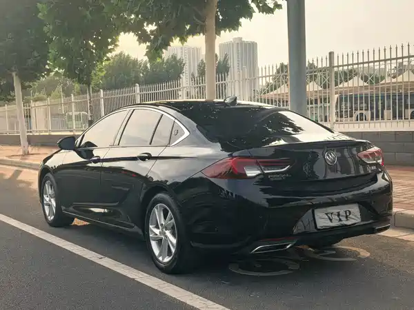 Buick Regal 2020