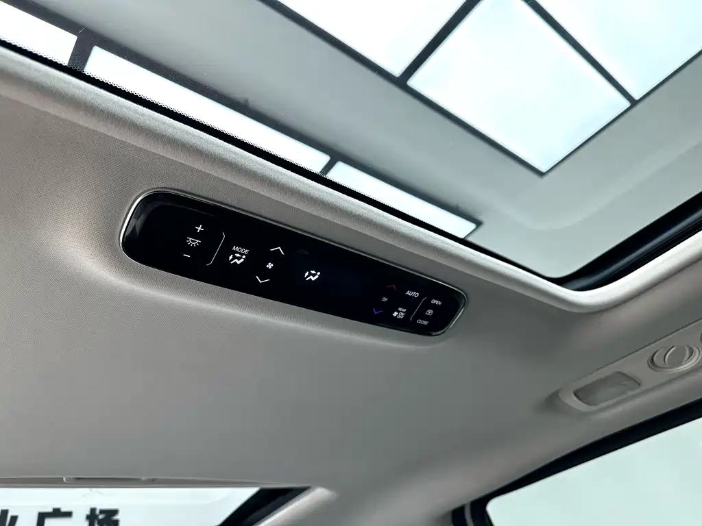 Honda Odyssey 2019 — фото 13