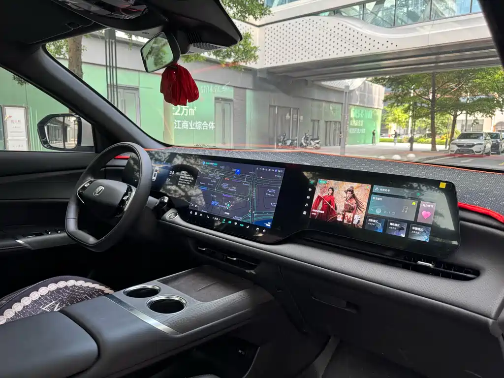 Changan CS75 PLUS 2025 — фото 12