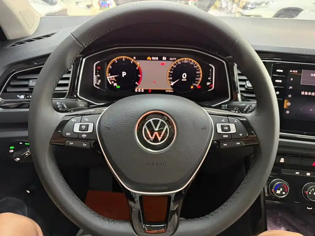 Volkswagen T-Roc 2022 — фото 19
