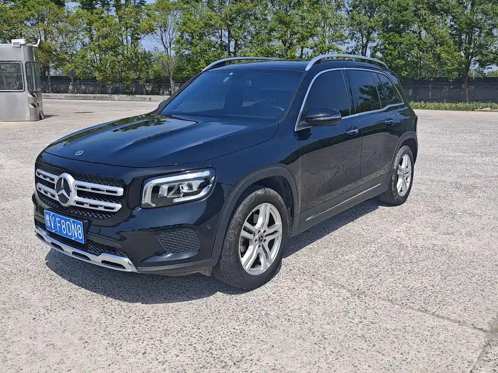 Mercedes-Benz GLB 2021 — фото 1