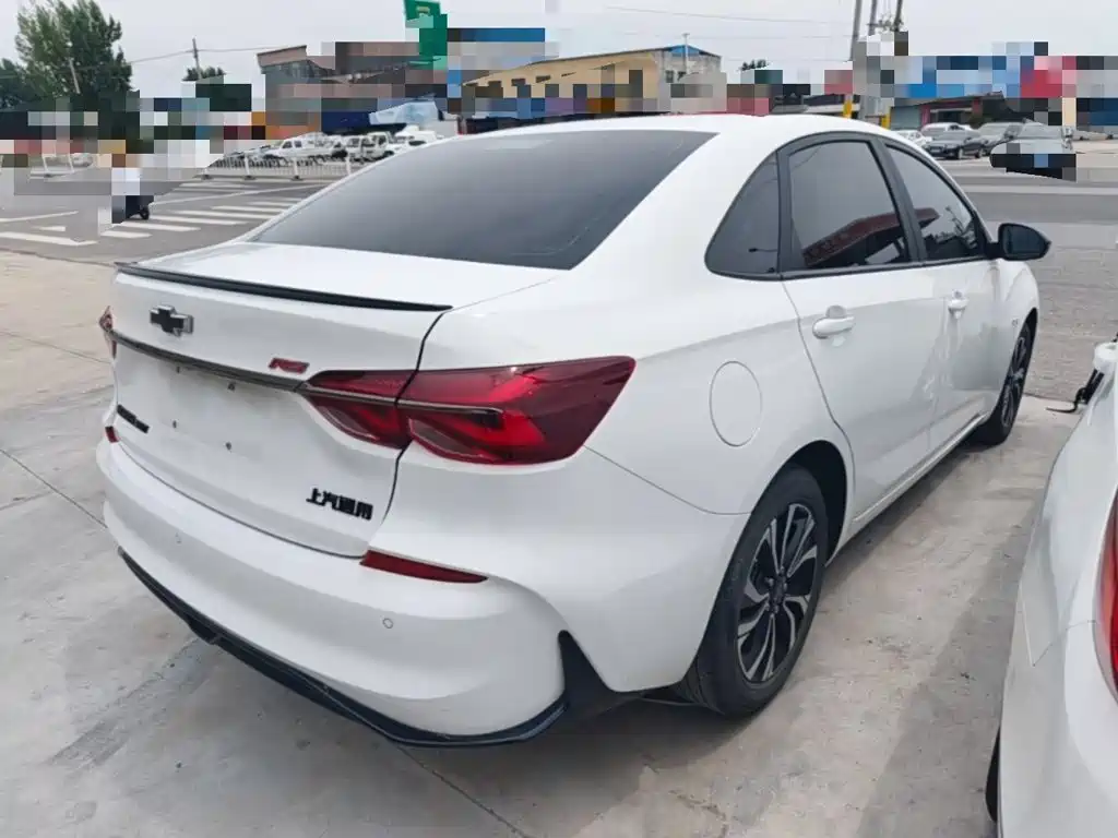 Chevrolet Cruze 2022