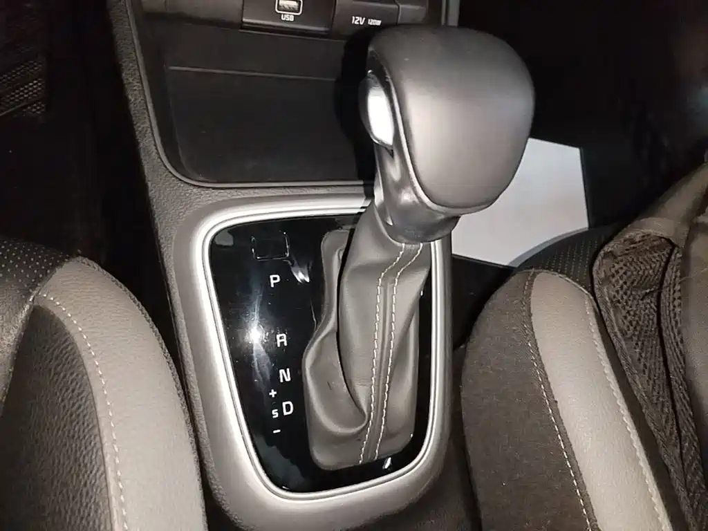 Kia KX1 2022 — фото 14