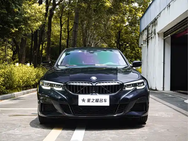 BMW 3 Series 2021