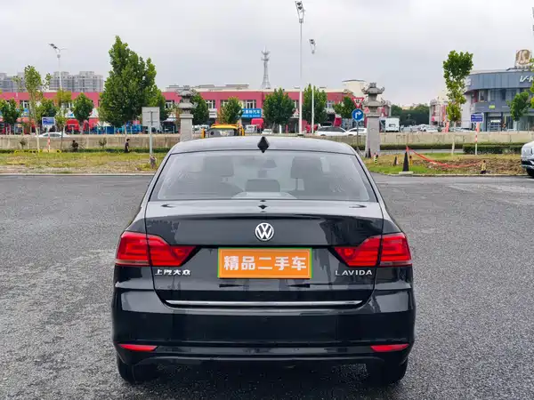 Volkswagen Santana 2021