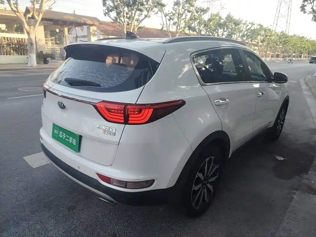 Kia KX5 2016 — фото 5