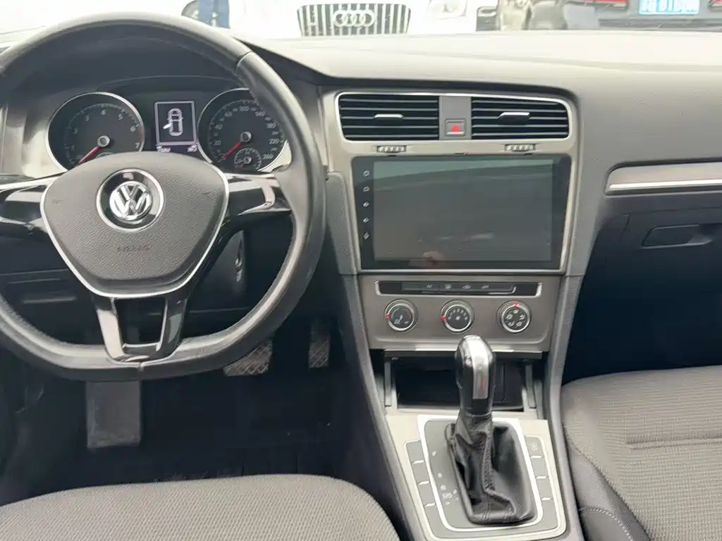 Volkswagen Golf 2015 — фото 4