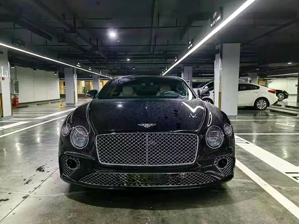 Bentley Continental 2023 — фото 2