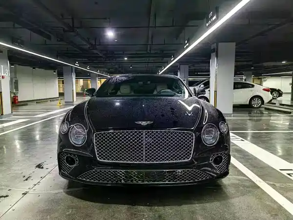 Bentley Continental 2023