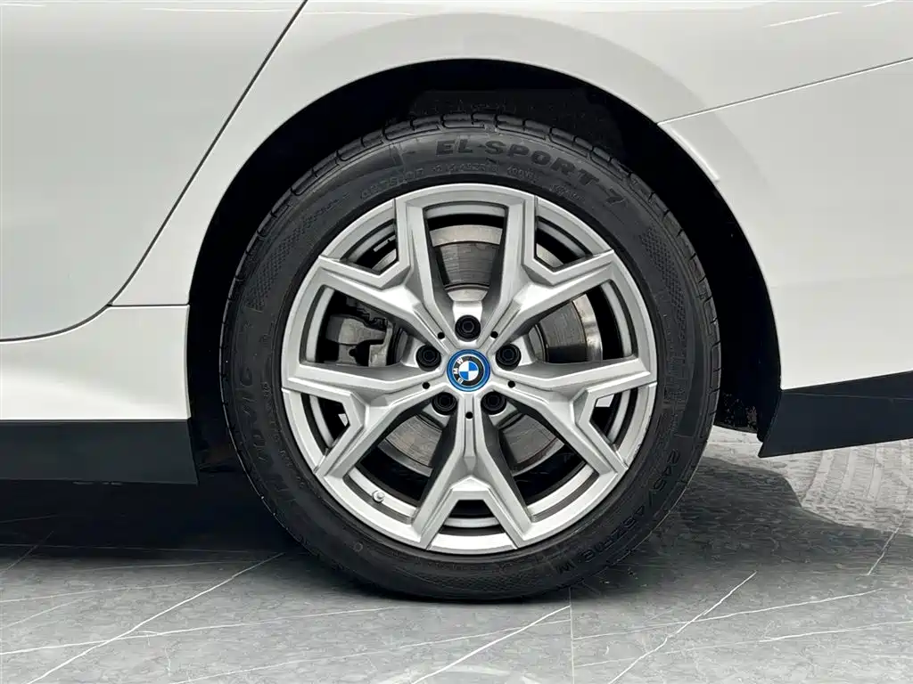 BMW i3 2024 — фото 23