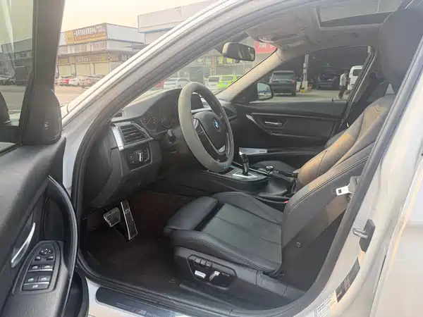 BMW 3 Series 2018