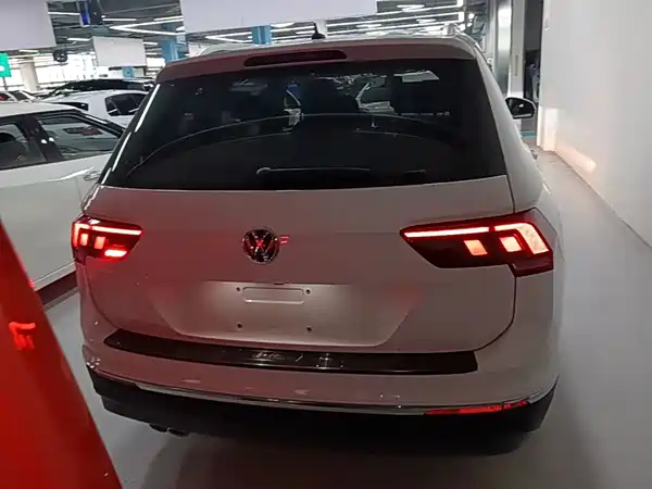 Volkswagen Tiguan L 2020