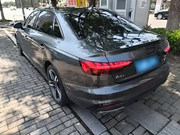 Audi A4L 2022