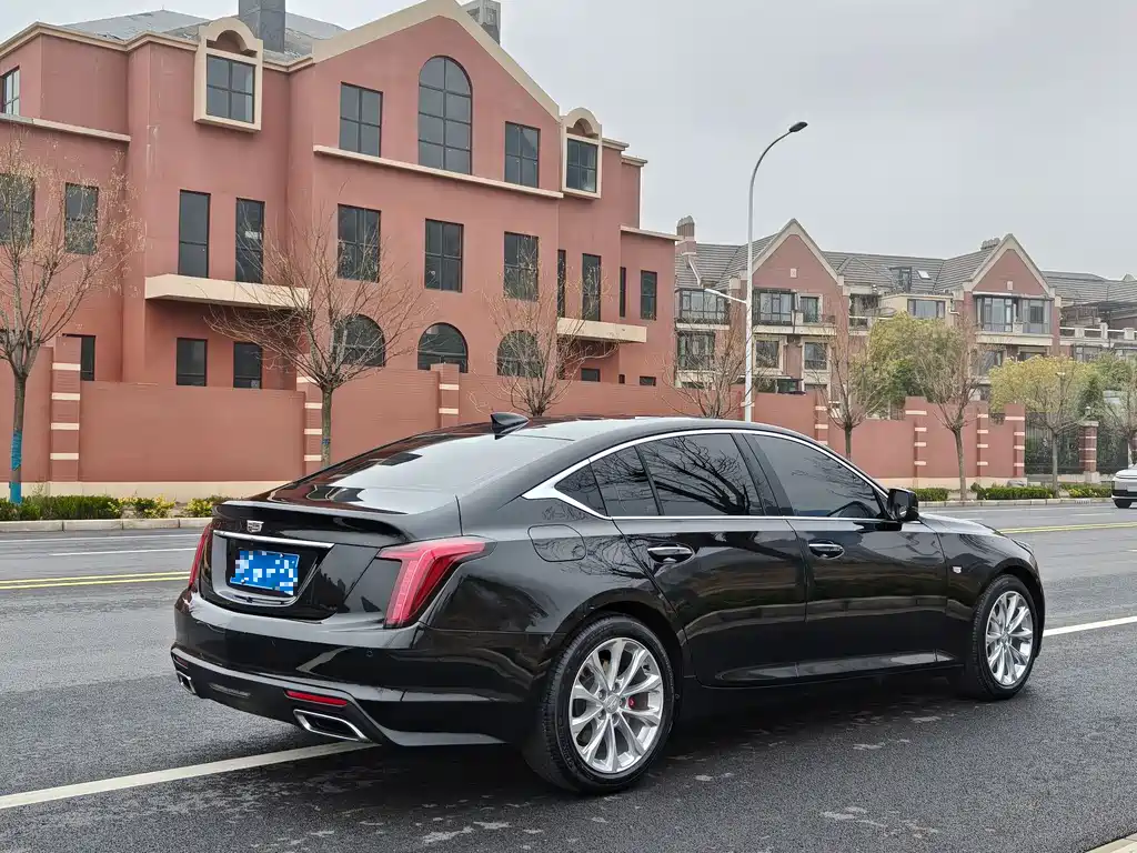 Cadillac CT5 2022 — фото 14