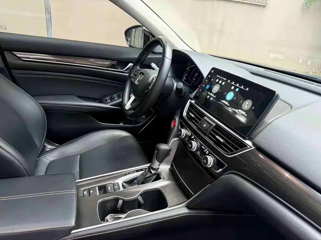 Honda Accord 2023 — фото 12