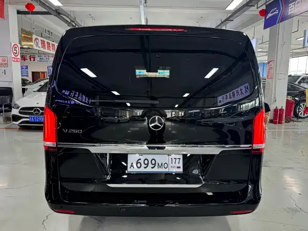 Mercedes-Benz V-Class 2017